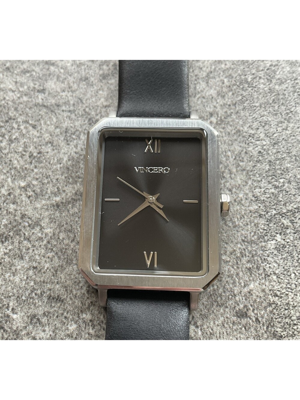 Beautiful Vincero Women’s Tank Style Watch 25mm Silver Tone Case Black Dial A7